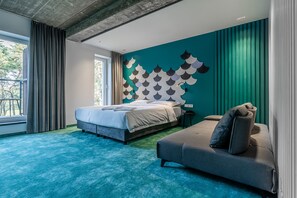 Individually decorated, travel crib, free WiFi, bed sheets - ESE  Hotel (Birstonas)