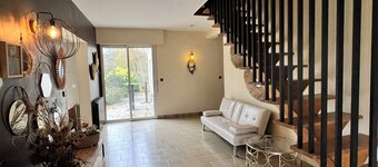 La Lumineuse VUE nature, fireplace, ideal for families