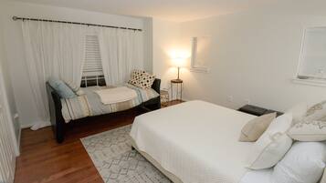 3 makuuhuonetta, ilmainen Wi-Fi, vuodevaatteet