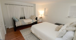 3 عدّة غرف نوم وواي فاي مجانًا وملاءات أسرّة