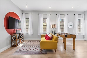 غرفة الألعاب