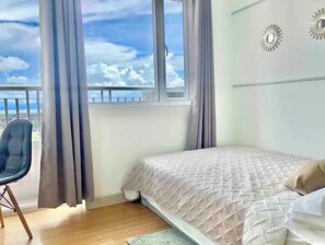 Verdunkelungsvorhänge, Bügeleisen/Bügelbrett, WLAN