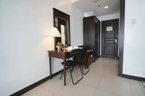 Bügeleisen/Bügelbrett, WLAN