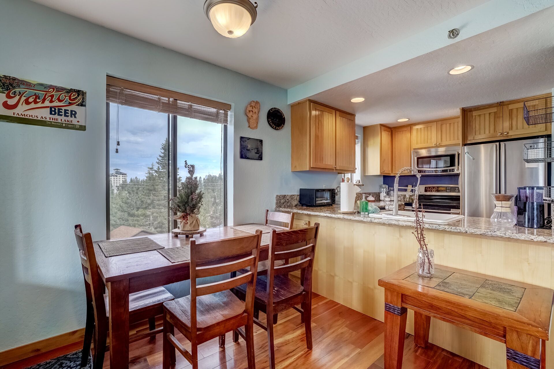 Condo, 2 Queen Beds, Balcony, Lake View (Tahoe Lakeview Bliss) | Private kitchen | Fridge, microwave, oven, stovetop