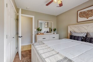 3 chambres, lit parapluie, Wi-Fi gratuit, draps fournis