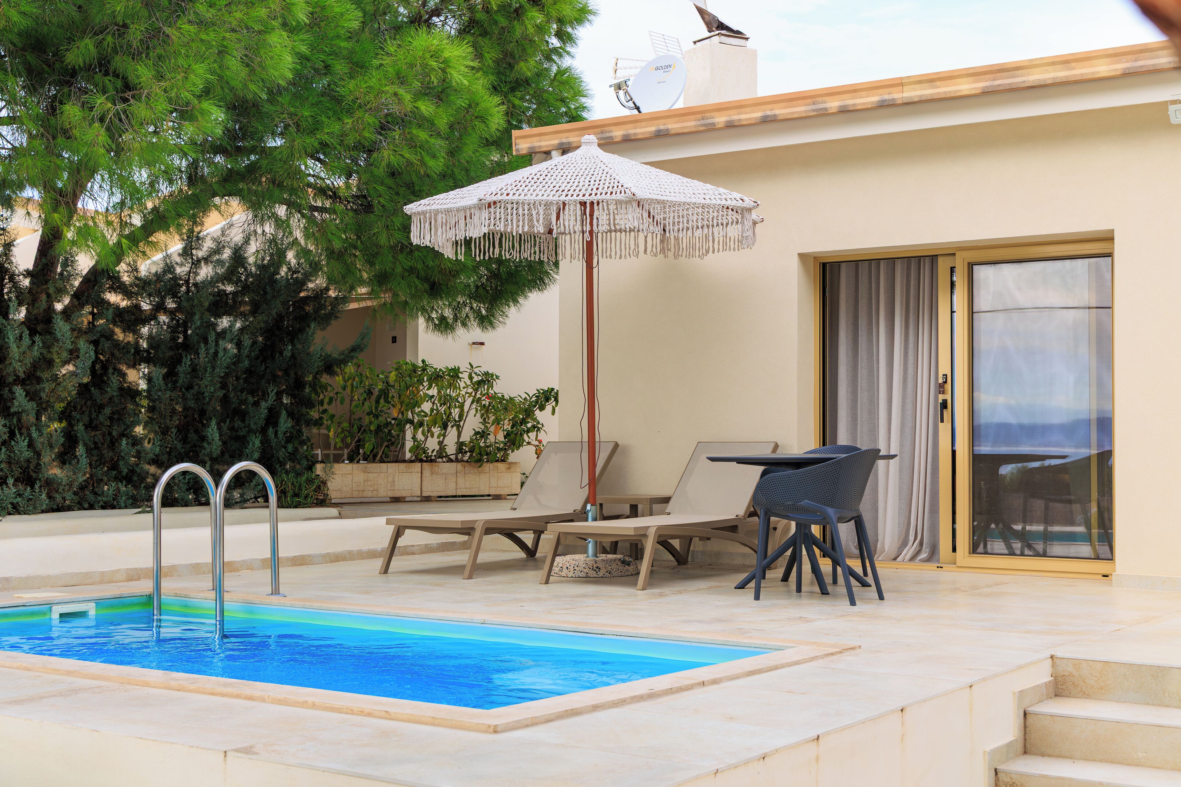 Superior Double or Twin Room, Private Pool, Sea View