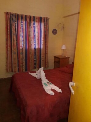 Deluxe Apartment | In-room safe, blackout curtains, soundproofing, free WiFi
