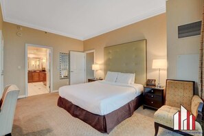 1 bedroom, in-room safe, desk, iron/ironing board