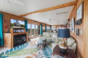 TV, DVD player, books, stereo - Oceanfront Home w/ Private Pool, Hot Tub, Private Beach Boardwalk. It's the One! (Avon)
