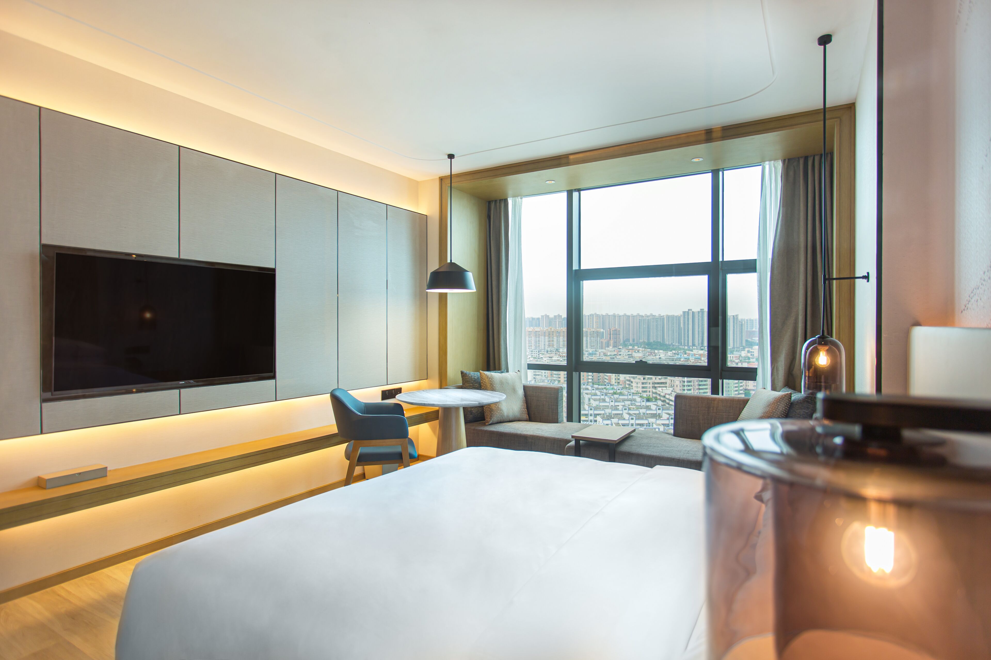 Deluxe Room, 1 King Bed, City View | Down comforters, minibar, desk, laptop workspace