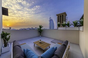 Apartment | 3 bedrooms - Exclusive Seaview 3BR Roof Terrace Apt With Scenic Views of Burj Alarab (Dubai)
