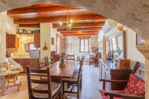 4 bedrooms - Archontiko Galliaki in Crete (Rethymno)
