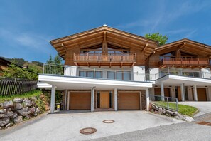2 bedrooms - Seventeen Schmittental Near ski Lift (Zell am See)