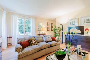 Villa | 2 bedrooms - Bassotta Cottage a Charming Fairytale (Lucca)