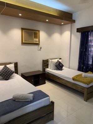 2 bedrooms, iron/ironing board, free WiFi, bed sheets - Captivating 2-bed Apartment in Dhaka (Dhaka)