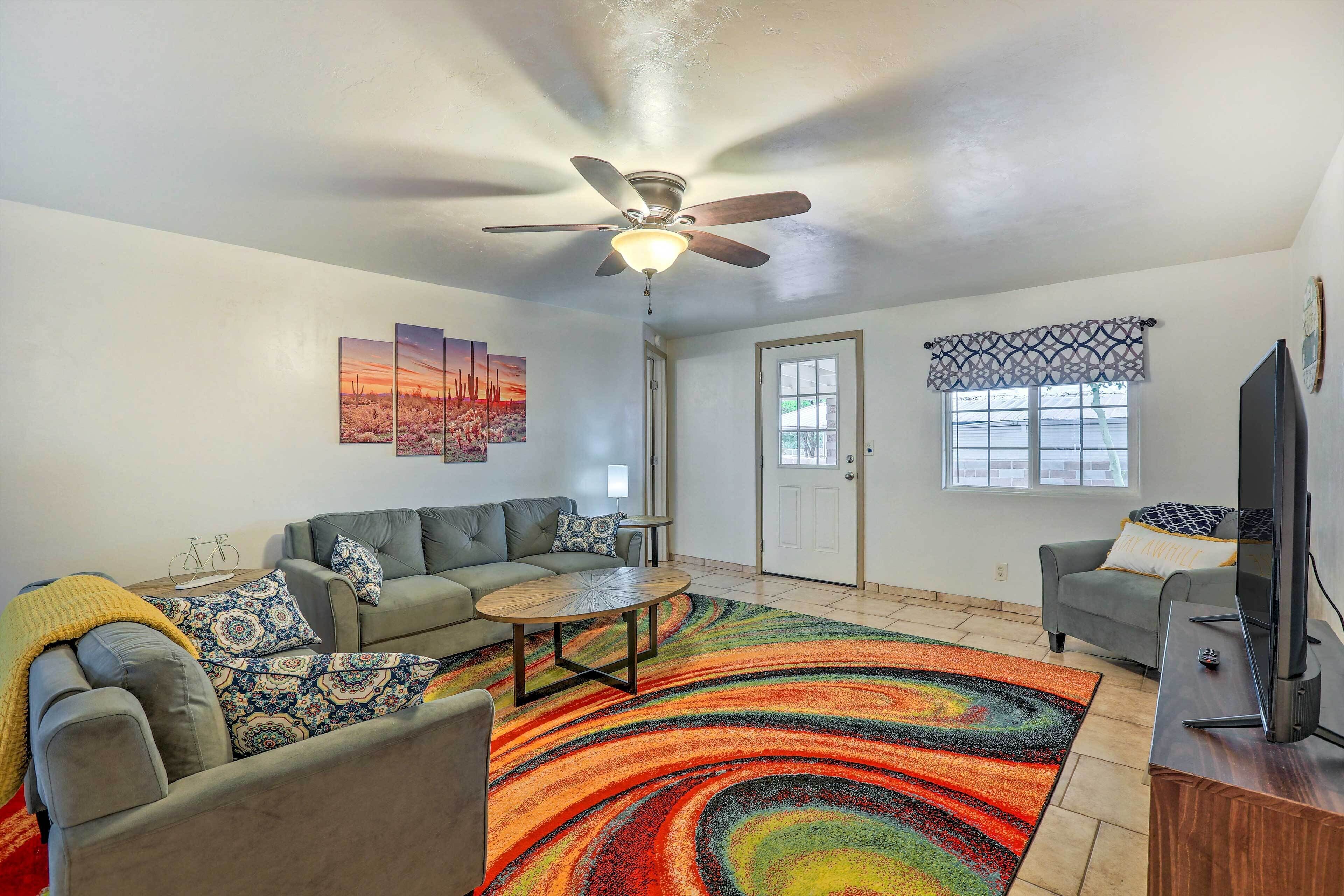 Charming Tucson Home w/ Covered Patio & Grill!