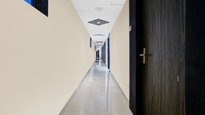 Unclassified image, 3 of 26, button - Treebo Trip New Prince Palace (Mumbai)