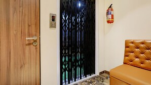 Unclassified image, 2 of 26, button - Treebo Trip New Prince Palace (Mumbai)