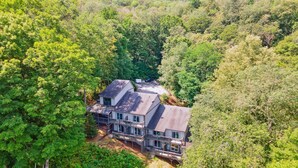 Exterior - Minutes to Banner Elk, Quiet MTN Home w/ Fireplace (Banner Elk)