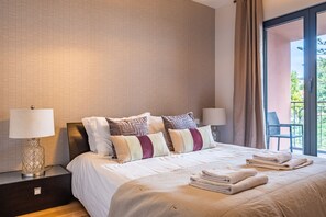 1 chambre, fer et planche à repasser, accès au Wi-Fi (inclus)
