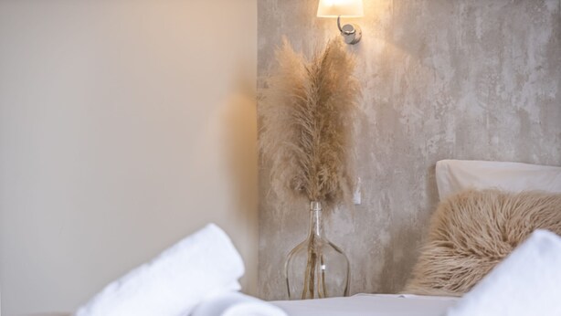 1 bedroom, iron/ironing board, travel cot, free WiFi