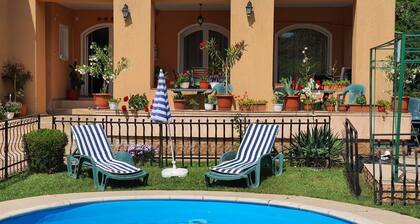 Family style villa, close to the beach with private pool