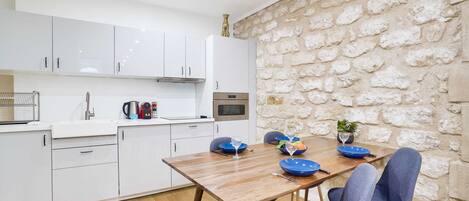 冰箱、烤箱、炉灶、洗碗机