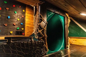 Interior - Awesome View Pickleball Pool Slide Arcade FirePit (Sevierville)