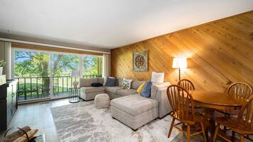 Smart-TV, DVD-Player