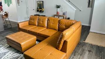 Smart TV, videojuegos y libros