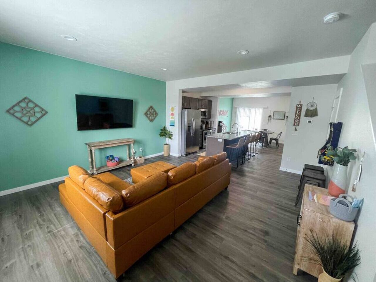 Smart TV, video games, books