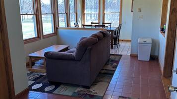 Smart TV, DVD player