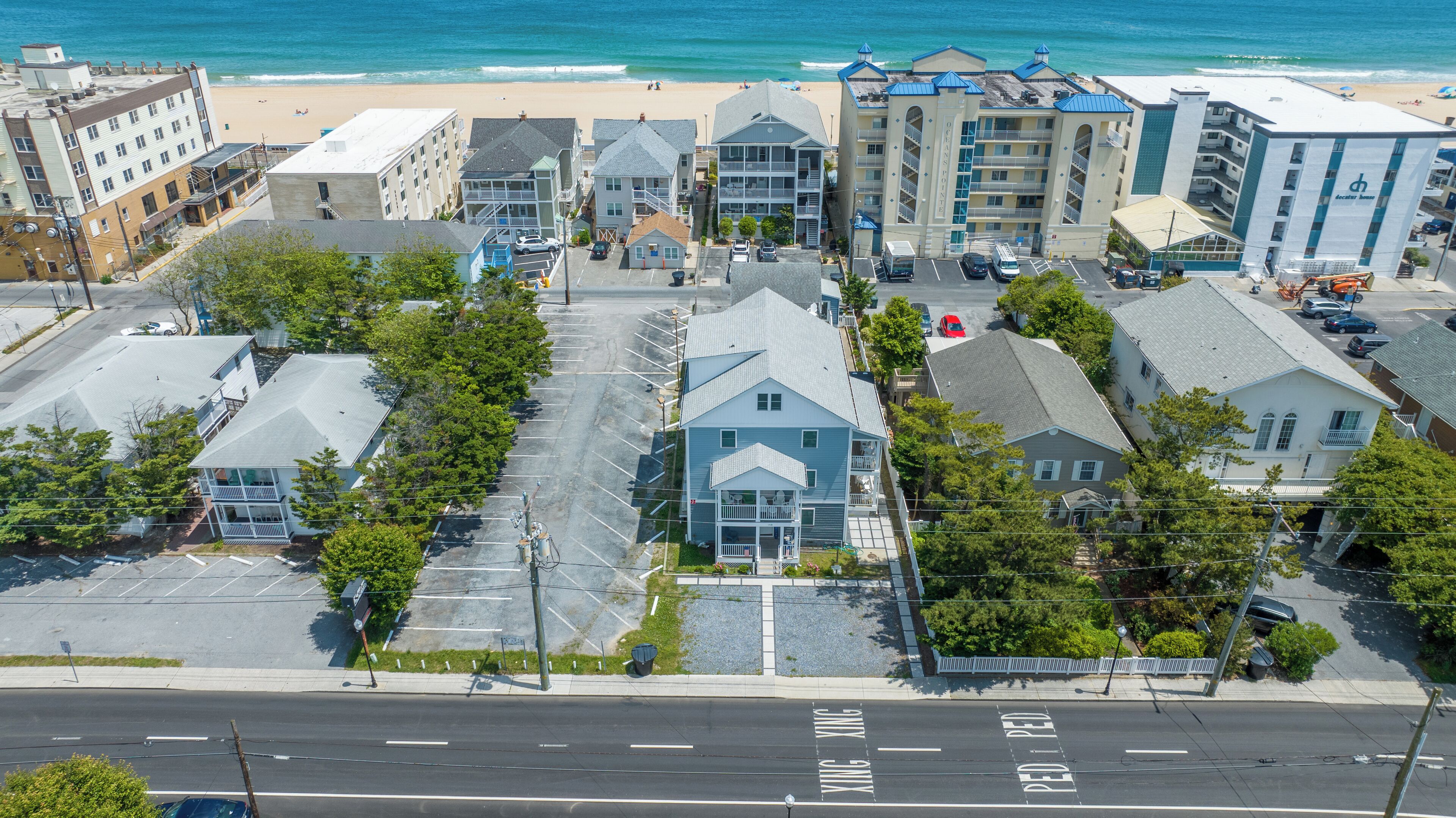 المنشأة من الخارج