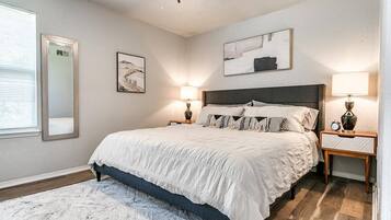 1 bedroom, iron/ironing board, travel crib, WiFi