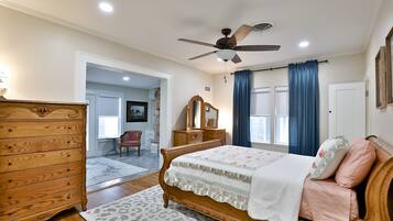 4 bedrooms, iron/ironing board, travel cot, free WiFi