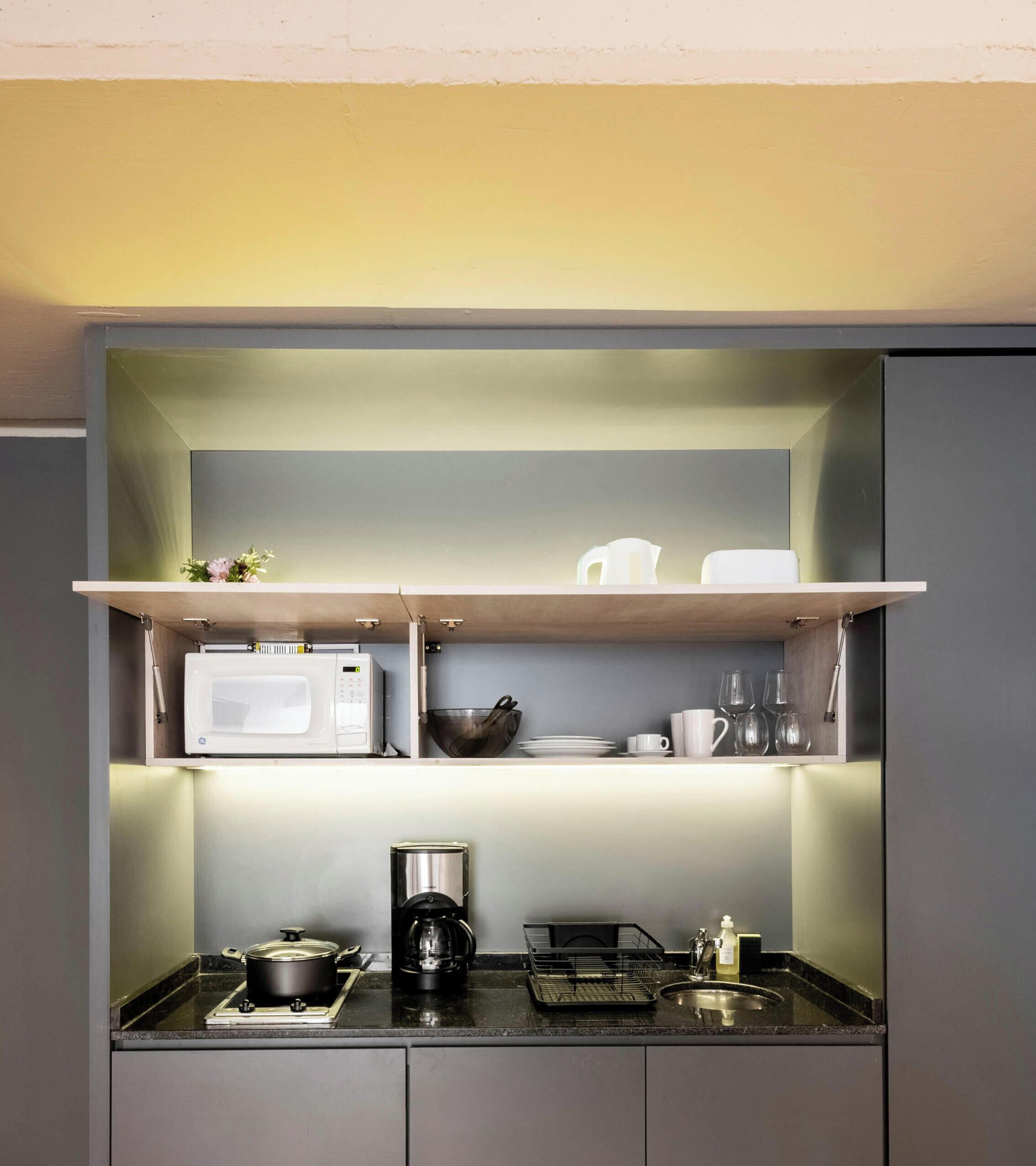 Apartment | Private kitchen | Electric kettle, toaster oven
