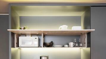 Apartment | Private kitchen | Electric kettle, toaster oven