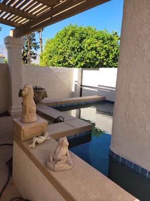 Piscine extérieure, piscine chauffée