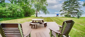 Maya's Palace: Pet-Friendly Keuka Lake Escape!