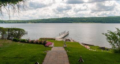 Lady of the Lakes Suites 2: Keuka Lake Escape