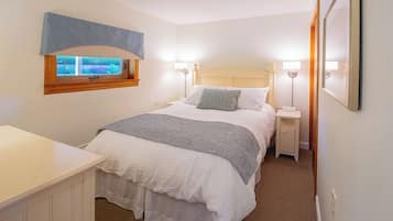 2 chambres, fer et planche Ă repasser, accĂšs Internet, draps fournis