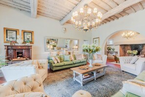 Villa | 8 Schlafzimmer, WLAN