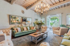 Villa | 8 Schlafzimmer, WLAN