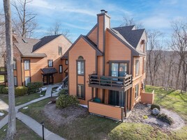 Premier Condo, 1 Bedroom (Swiss Mountain Condominiums) | Terrace/patio