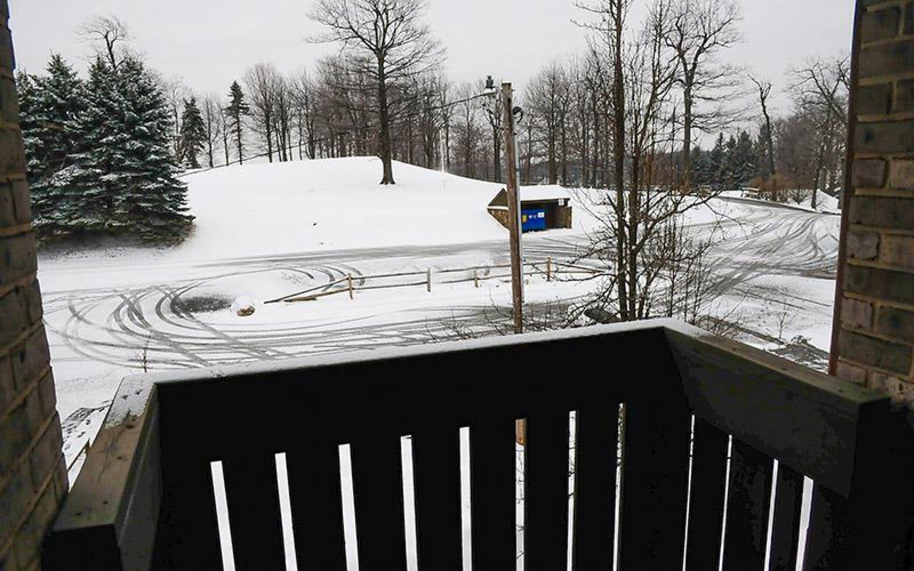 Deluxe Condo, 2 Bedrooms (Mountain Villa) | Terrace/patio