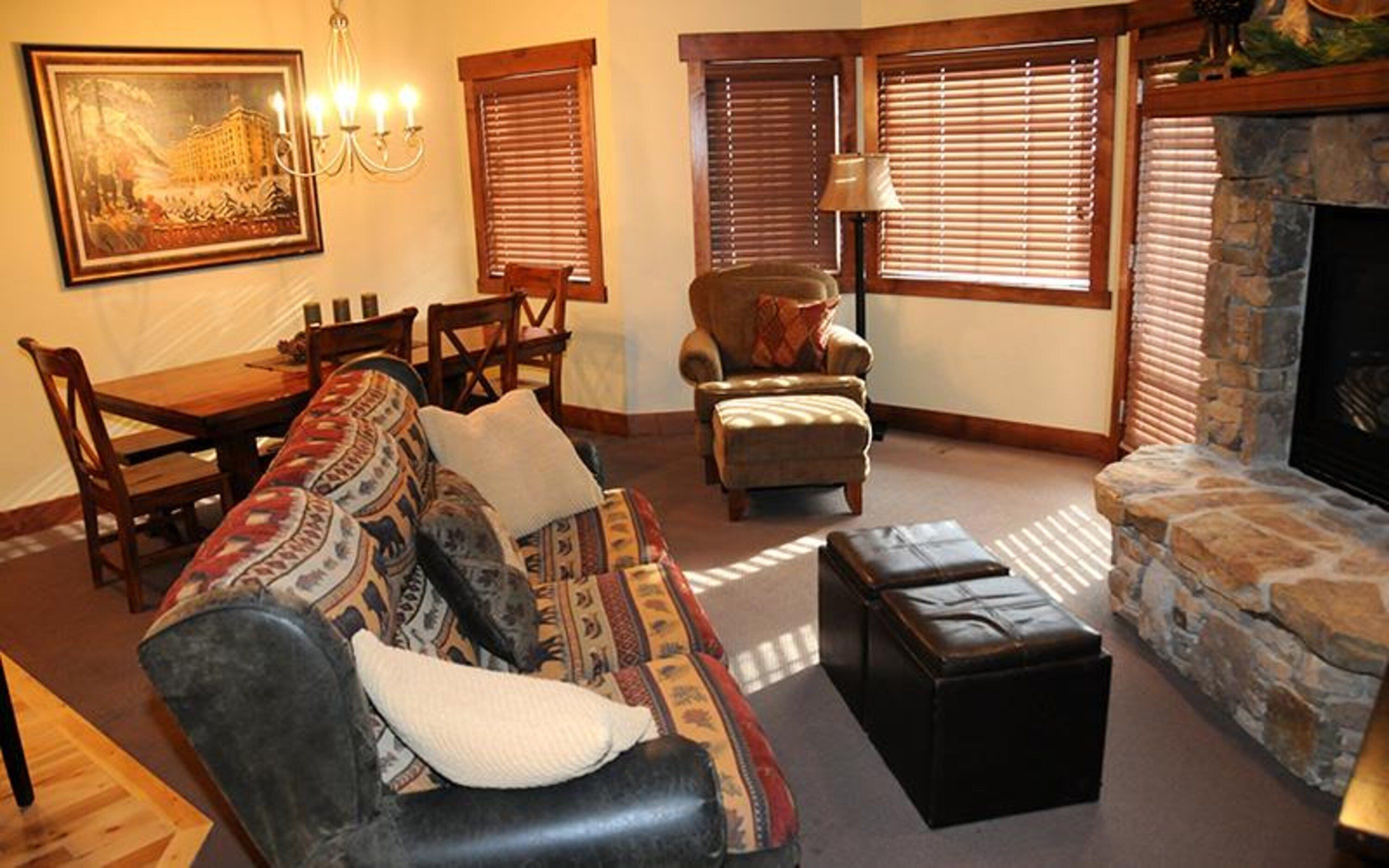 Premier Room, 3 Bedrooms (Southwind) | Living area