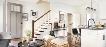 Hart Suite 8 by Avantstay Gorgeous Town House w/ Modern Amenities in Nashville!