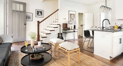 Hart Suite 8 by Avantstay Gorgeous Town House w/ Modern Amenities in Nashville!