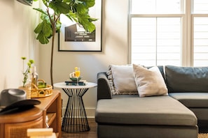 Interior - Hart Suite 8 by Avantstay Gorgeous Town House w/ Modern Amenities in Nashville! (Nashville)