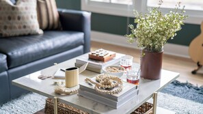 Interior - Barbara & Linda by Avantstay Stylish 2 Home Buyout in Heart of Nashville (Nashville)